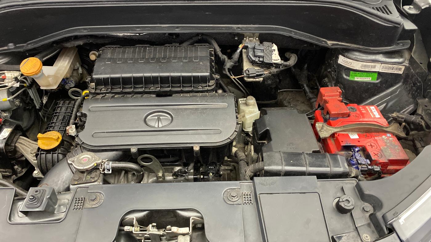 2024 Tata PUNCH ADVENTURE AMT, Petrol, Automatic, 11,890 km, Engine View - Left