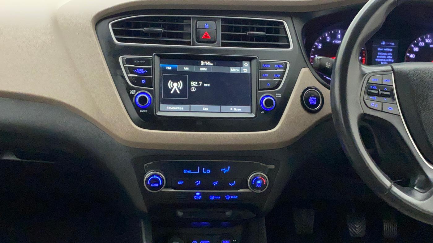 2019 Hyundai Elite i20 ASTA 1.2 (O), Petrol, Manual, 66,880 km, Air Conditioner