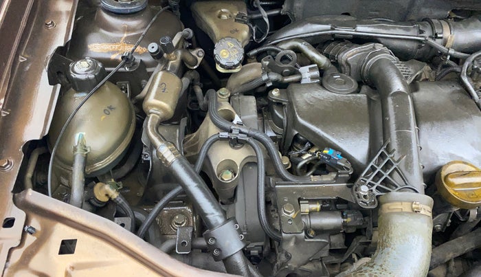 2018 Renault Duster 110 PS RXZ DIESEL, Diesel, Manual, 1,23,091 km, Engine View - Right