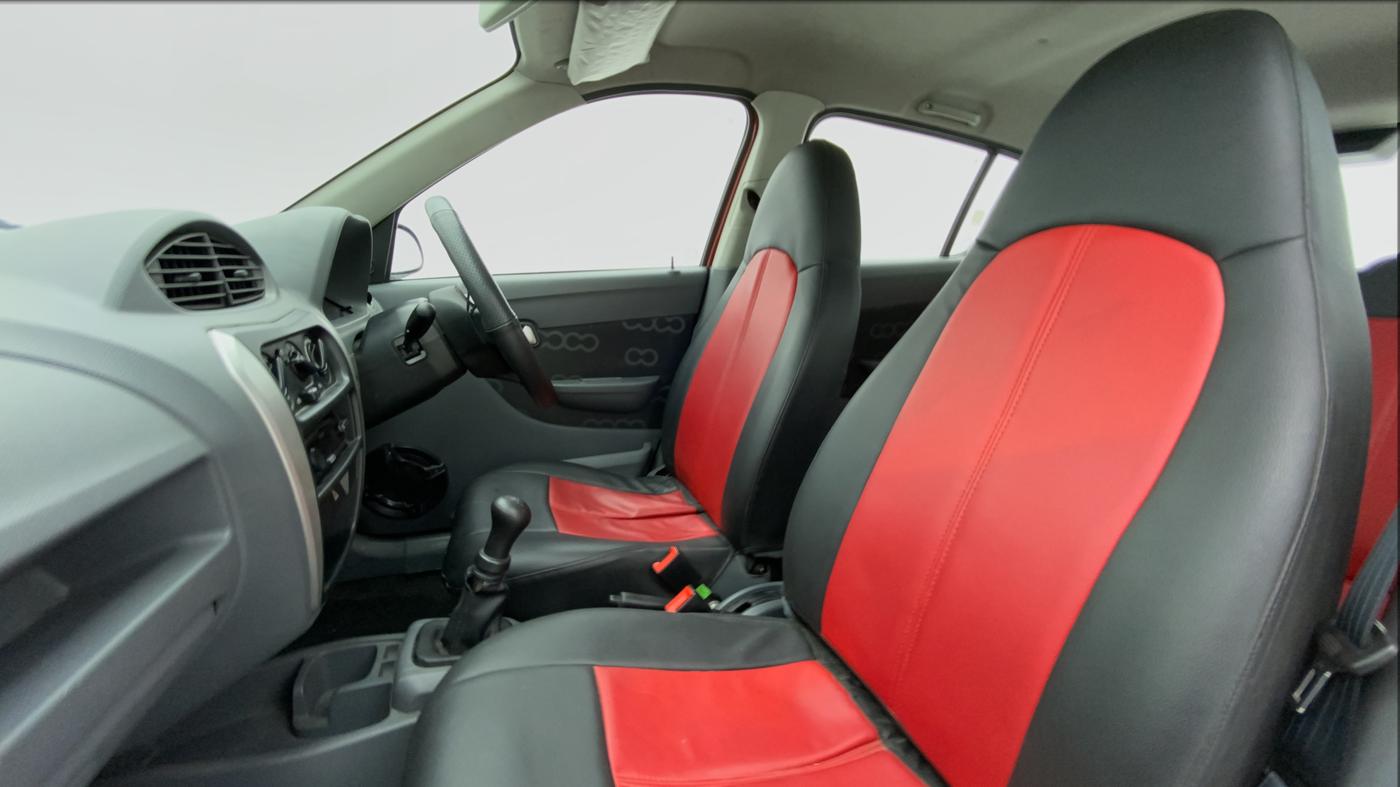 2013 Maruti Alto 800 LXI, Petrol, Manual, 3,904 km, Right Side Front Door Cabin View