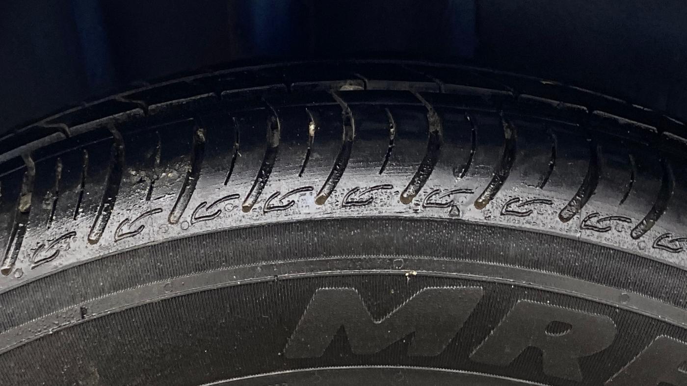 2020 Tata Tiago XZ PETROL, Petrol, Manual, 31,598 km, Right Rear Tyre Tread