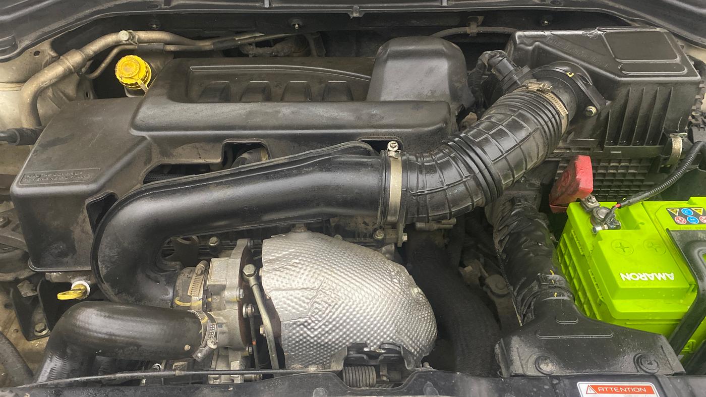 2019 Mahindra XUV300 W6 1.5 DIESEL, Diesel, Manual, 1,09,569 km, Engine View