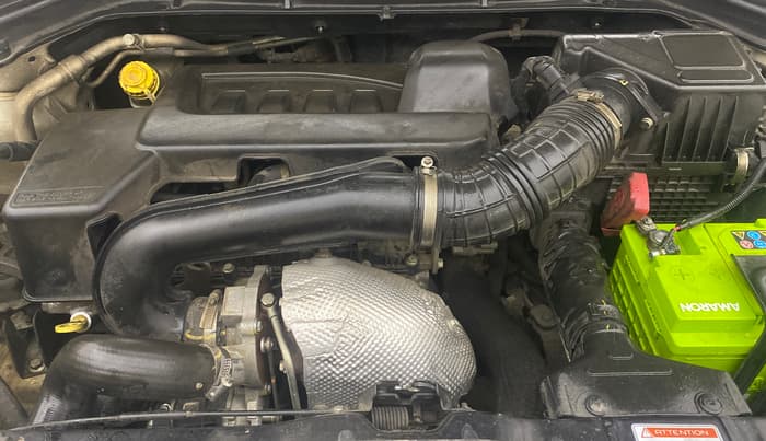 2019 Mahindra XUV300 W6 1.5 DIESEL, Diesel, Manual, 1,09,569 km, Engine View