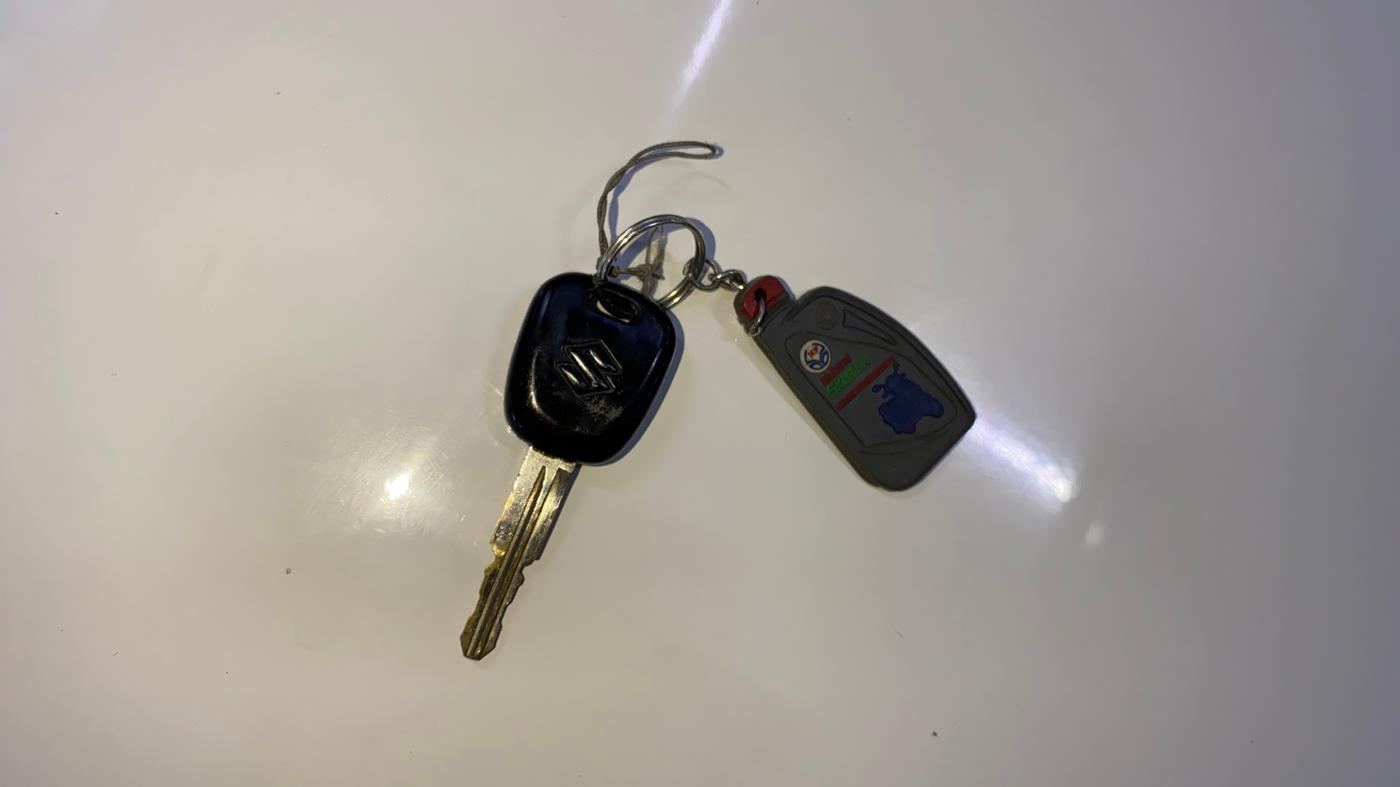2016 Maruti Alto K10 VXI, Petrol, Manual, 63,938 km, Key Close Up