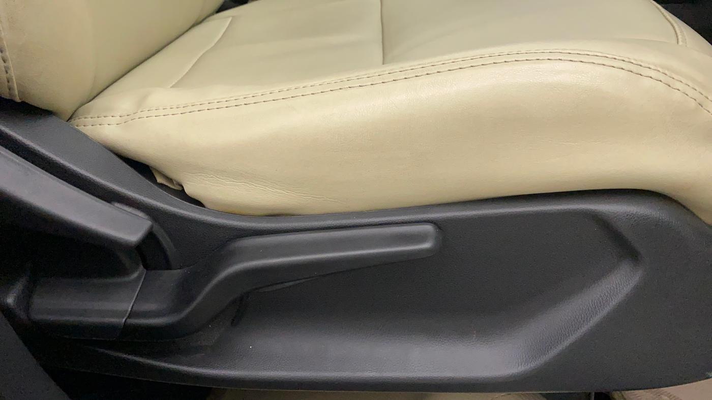 2019 Honda Amaze 1.5L I-DTEC VX CVT, Diesel, Automatic, 55,377 km, Driver Side Adjustment Panel