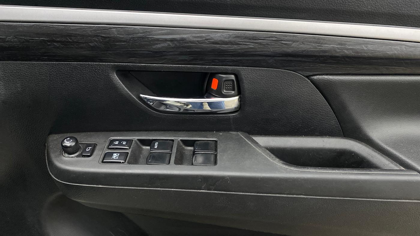 2022 Maruti XL6 ZETA MT, Petrol, Manual, 45,498 km, Driver Side Door Panels Control