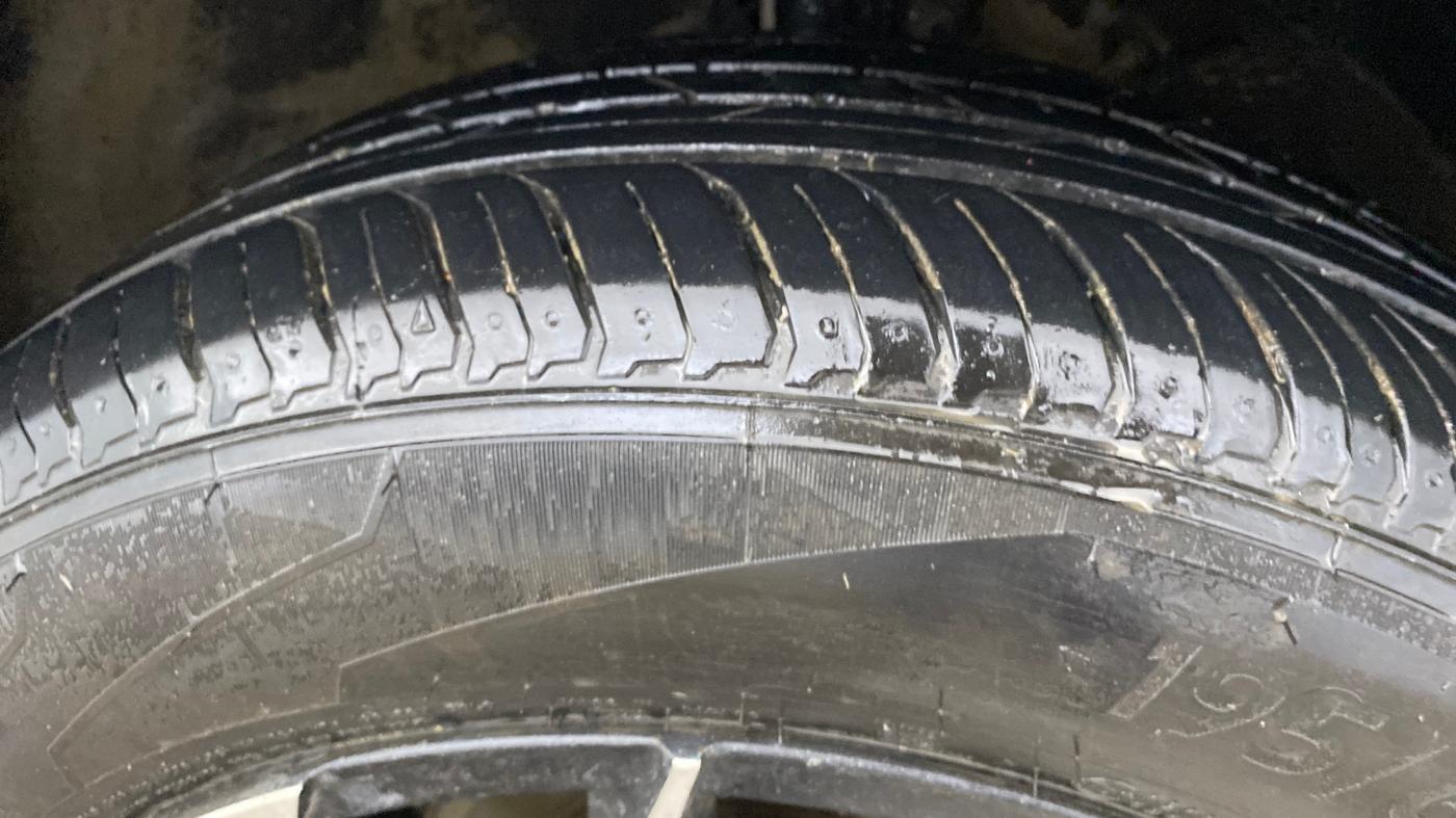 2022 Maruti XL6 ZETA MT, Petrol, Manual, 45,498 km, Right Front Tyre Tread