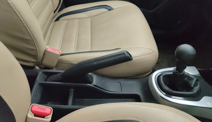 2015 Honda Jazz 1.2L I-VTEC V, Petrol, Manual, 93,604 km, Gear Lever