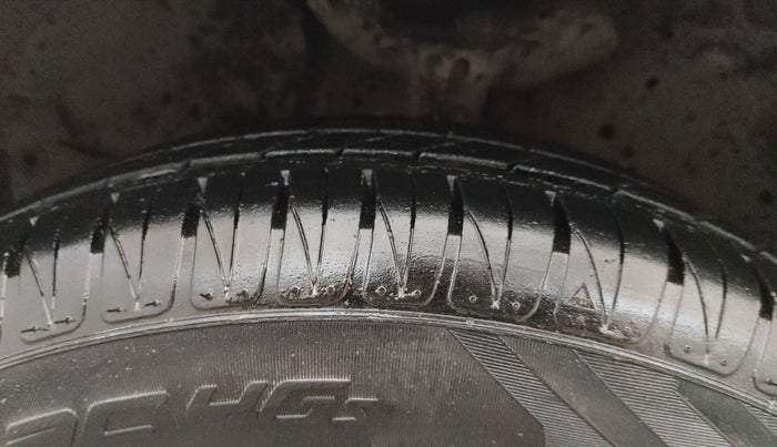 2015 Honda Jazz 1.2L I-VTEC V, Petrol, Manual, 93,604 km, Left Front Tyre Tread