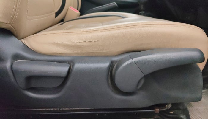 2015 Honda Jazz 1.2L I-VTEC V, Petrol, Manual, 93,604 km, Driver Side Adjustment Panel