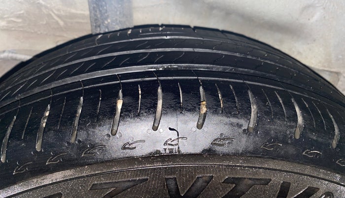 2024 Honda City 1.5L I-VTE V CVT, Petrol, Automatic, 42,812 km, Right Rear Tyre Tread