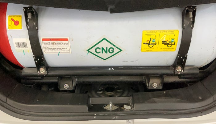 2017 Maruti Wagon R 1.0 LXI CNG, CNG, Manual, 70,776 km, Boot Inside