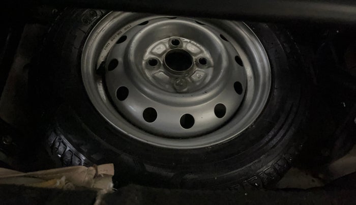 2017 Maruti Wagon R 1.0 LXI CNG, CNG, Manual, 70,776 km, Spare Tyre