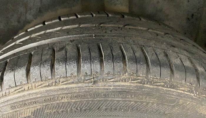 2013 Volkswagen Polo COMFORTLINE 1.2L PETROL, Petrol, Manual, Left Rear Tyre Tread