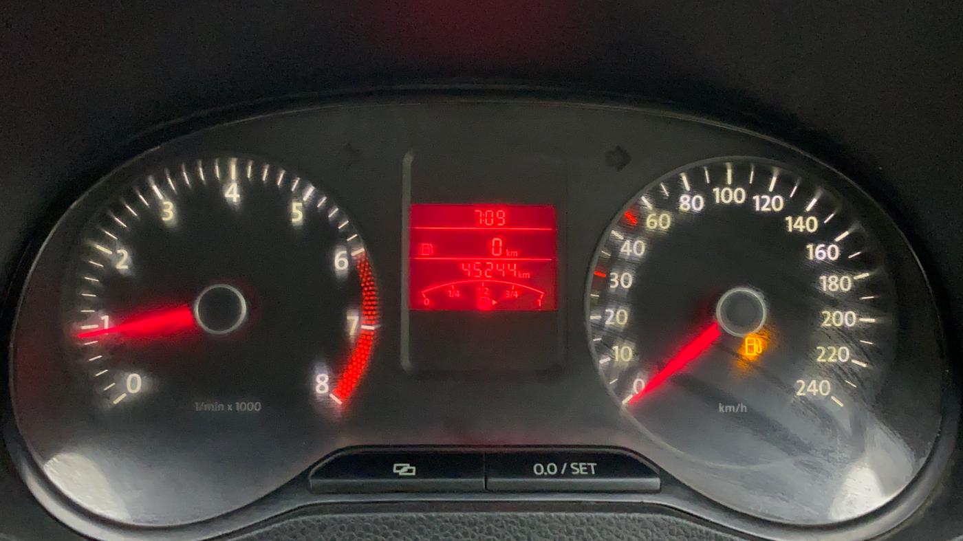 2013 Volkswagen Polo COMFORTLINE 1.2L PETROL, Petrol, Manual, Odometer Image