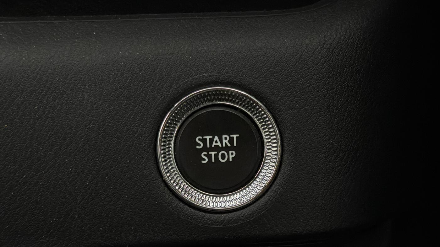 2022 Nissan MAGNITE XV PREMIUM TURBO CVT, Petrol, Automatic, 62,085 km, Keyless Start/ Stop Button