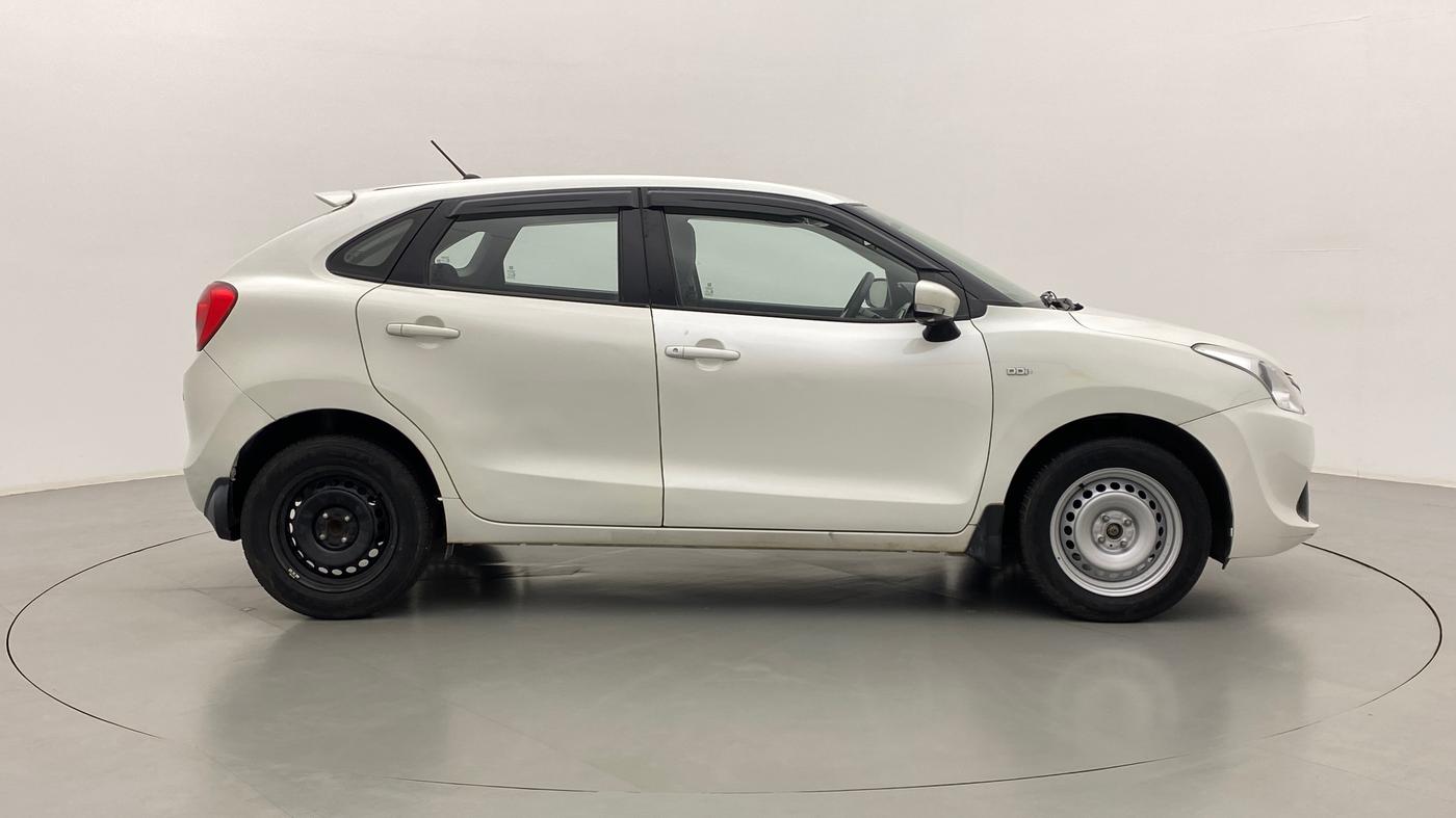 2016 Maruti Baleno DELTA DIESEL 1.3, Diesel, Manual, 70,367 km, Right Side View