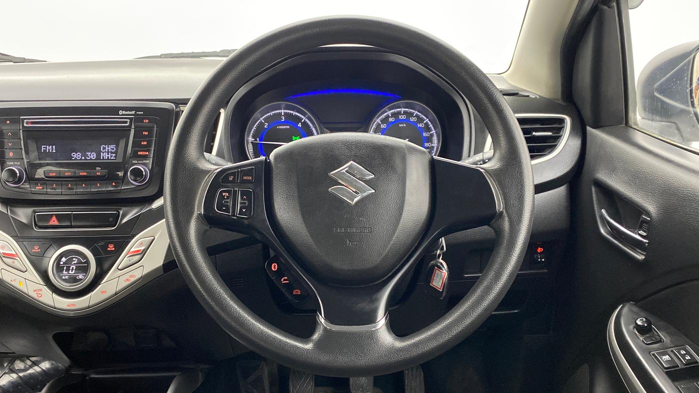 2016 Maruti Baleno DELTA DIESEL 1.3, Diesel, Manual, 70,367 km, Steering Wheel Close Up