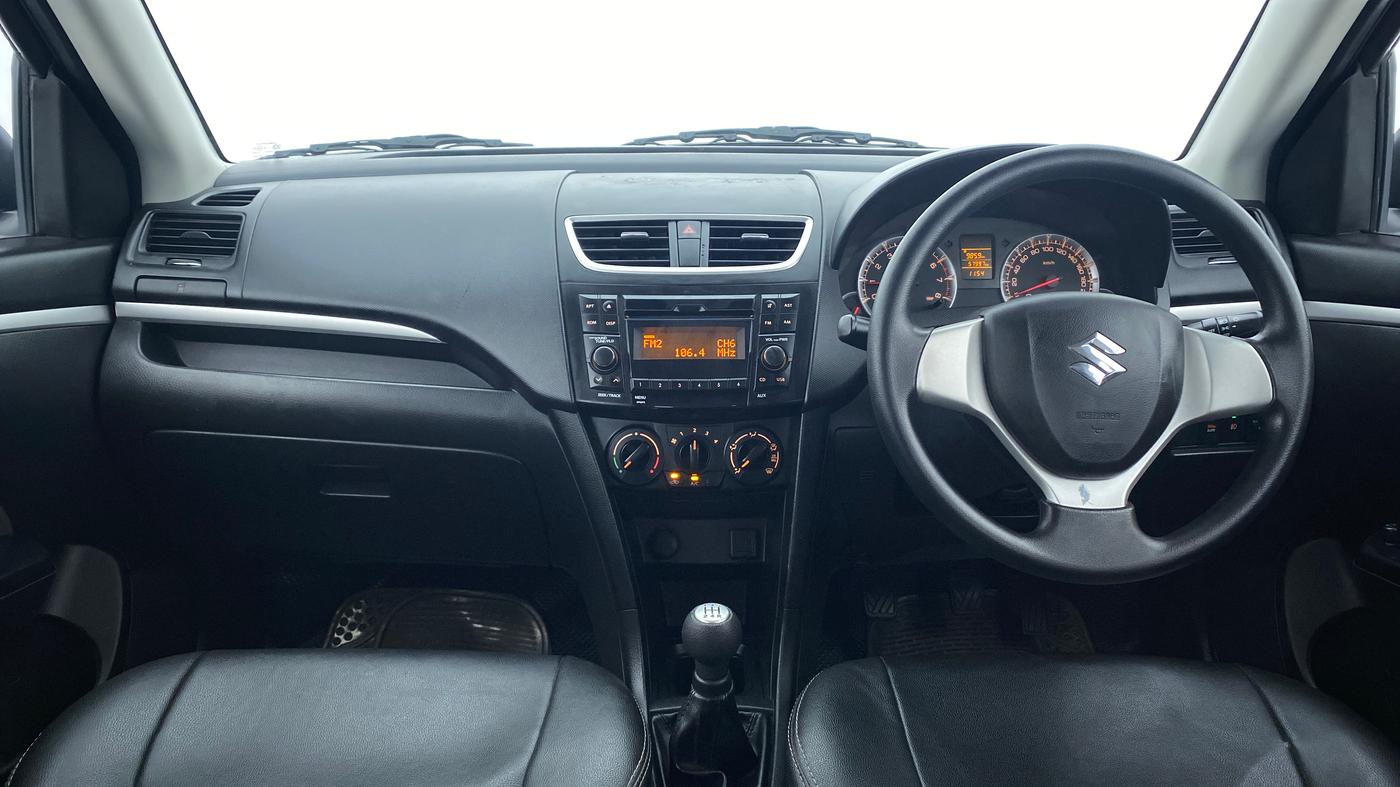 2017 Maruti Swift VXI D, Petrol, Manual, 58,050 km, Dashboard