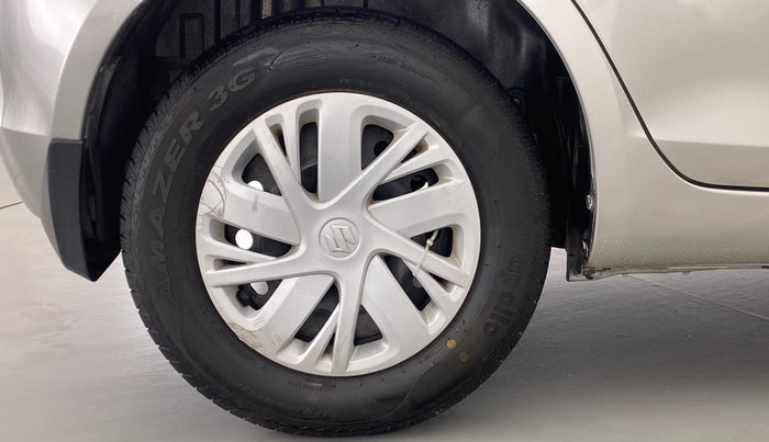 2017 Maruti Swift VXI D, Petrol, Manual, 58,050 km, Right Rear Wheel