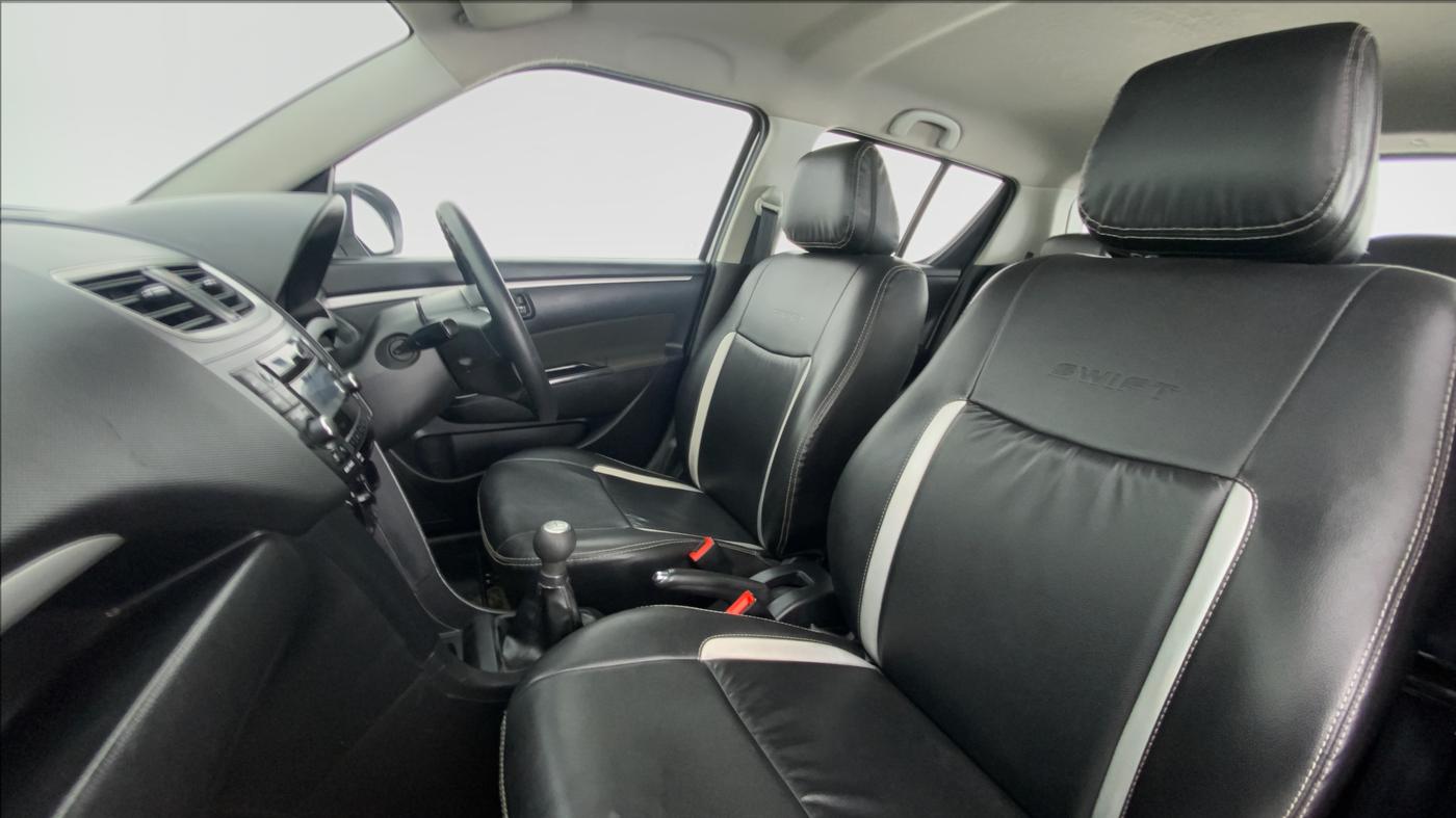 2017 Maruti Swift VXI D, Petrol, Manual, 58,050 km, Right Side Front Door Cabin