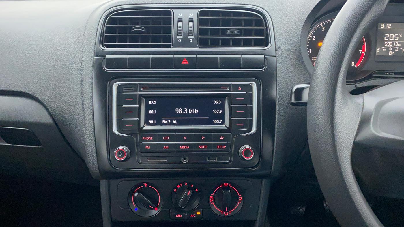 2019 Volkswagen Polo Trendline 1.0 L Petrol, Petrol, Manual, 60,505 km, Air Conditioner