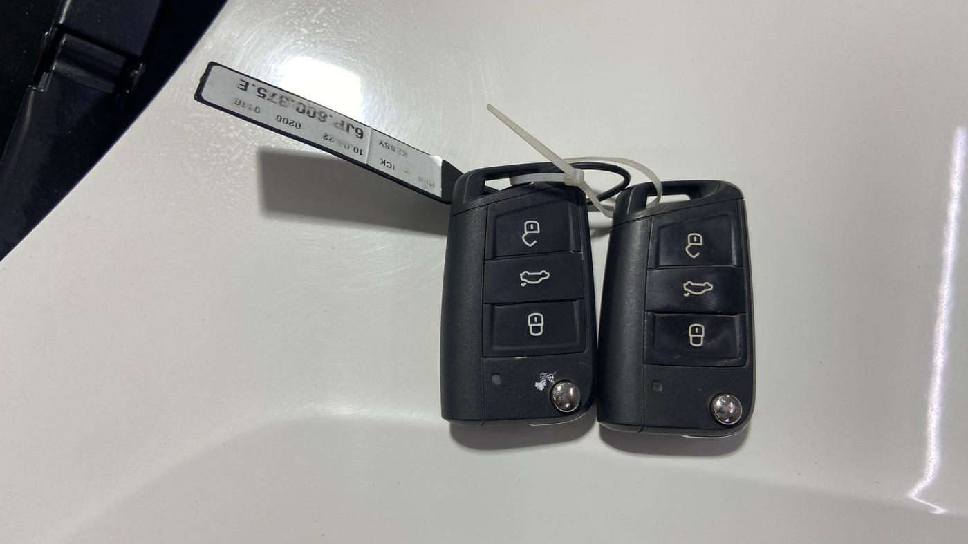 2022 Volkswagen TAIGUN TOPLINE 1.0 TSI AT, Petrol, Automatic, 69,191 km, Key Close Up