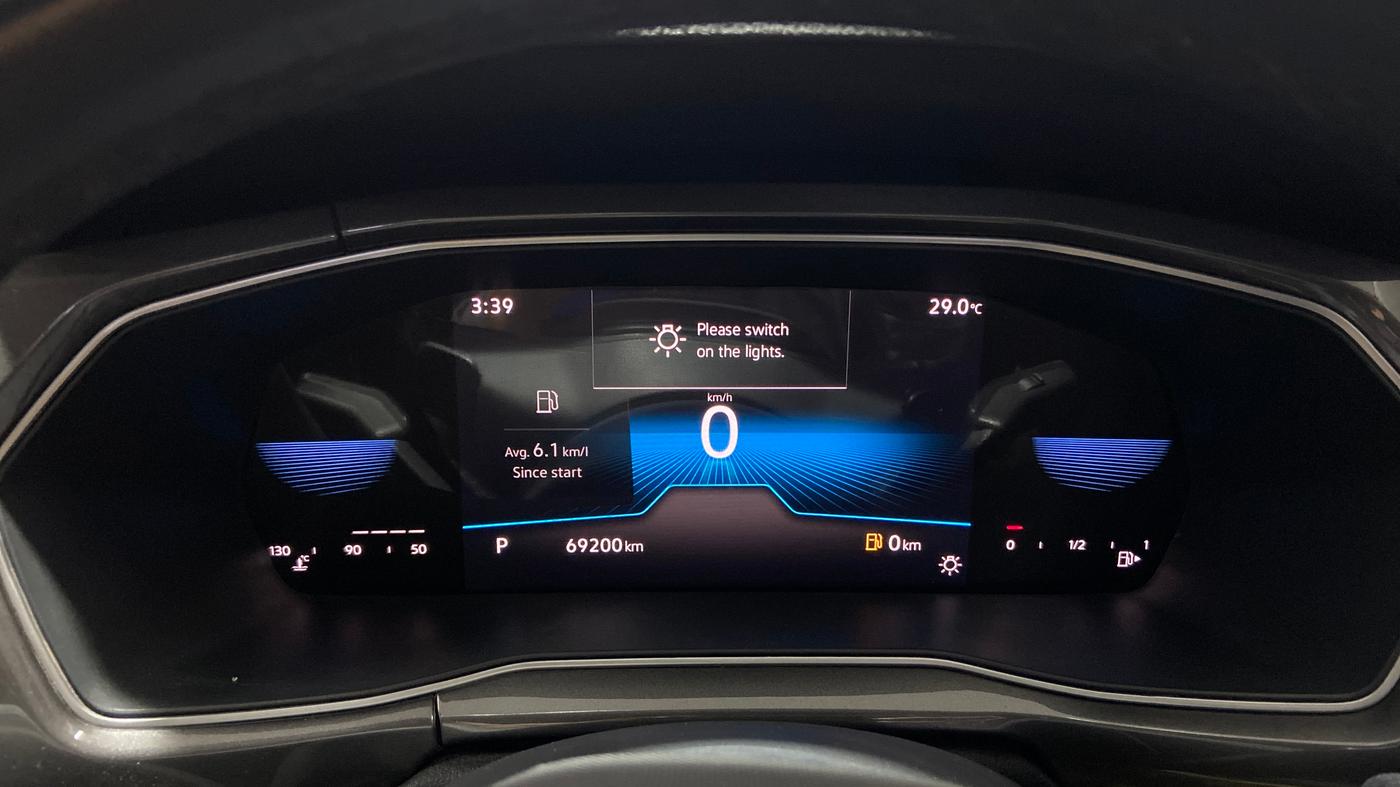 2022 Volkswagen TAIGUN TOPLINE 1.0 TSI AT, Petrol, Automatic, 69,191 km, Odometer Image
