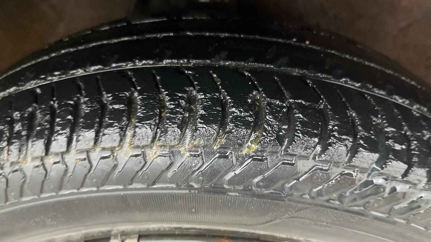 2015 Maruti Alto K10 VXI, Petrol, Manual, 72,317 km, Right Front Tyre Tread