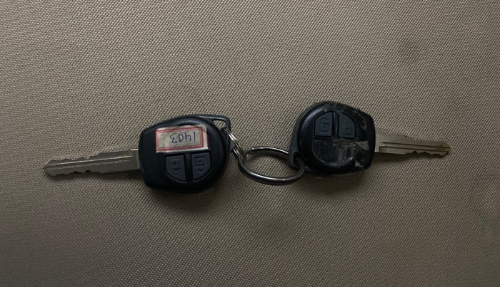 2017 Maruti Wagon R 1.0 VXI + (O) AMT, Petrol, Automatic, 77,337 km, Key Close Up