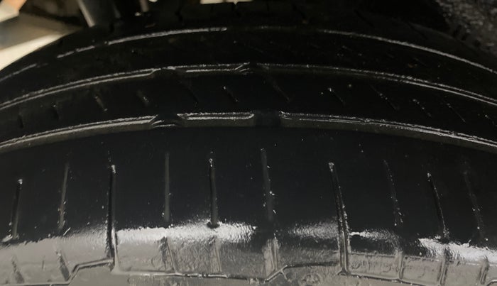 2017 Maruti Wagon R 1.0 VXI + (O) AMT, Petrol, Automatic, 77,337 km, Right Rear Tyre Tread