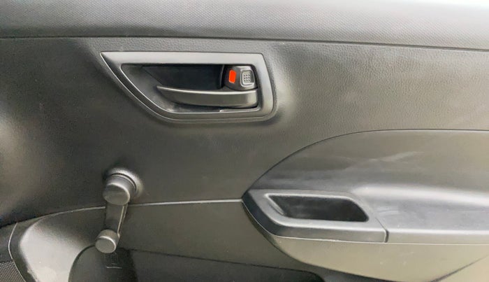 2013 Maruti Swift LXI, Petrol, Manual, 38,852 km, Driver Side Door Panels Control