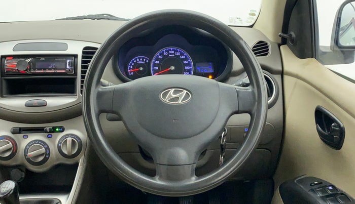 2015 Hyundai i10 MAGNA 1.1, Petrol, Manual, 71,205 km, Steering Wheel Close Up