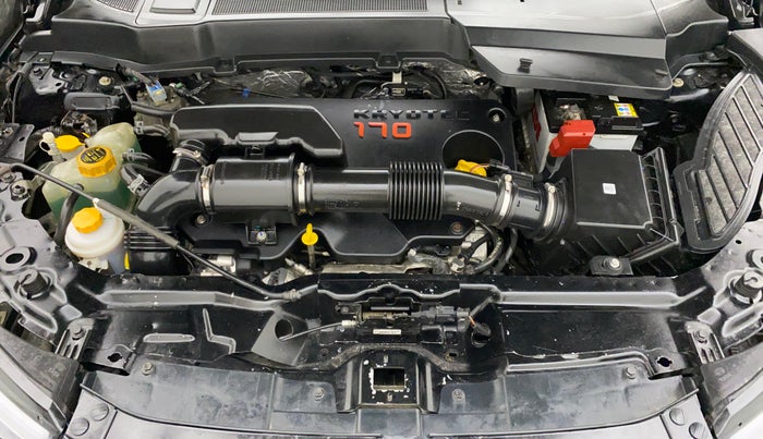 2022 Tata Harrier XZA PLUS 2.0L DARK EDITION, Diesel, Automatic, 24,142 km, Open Bonet