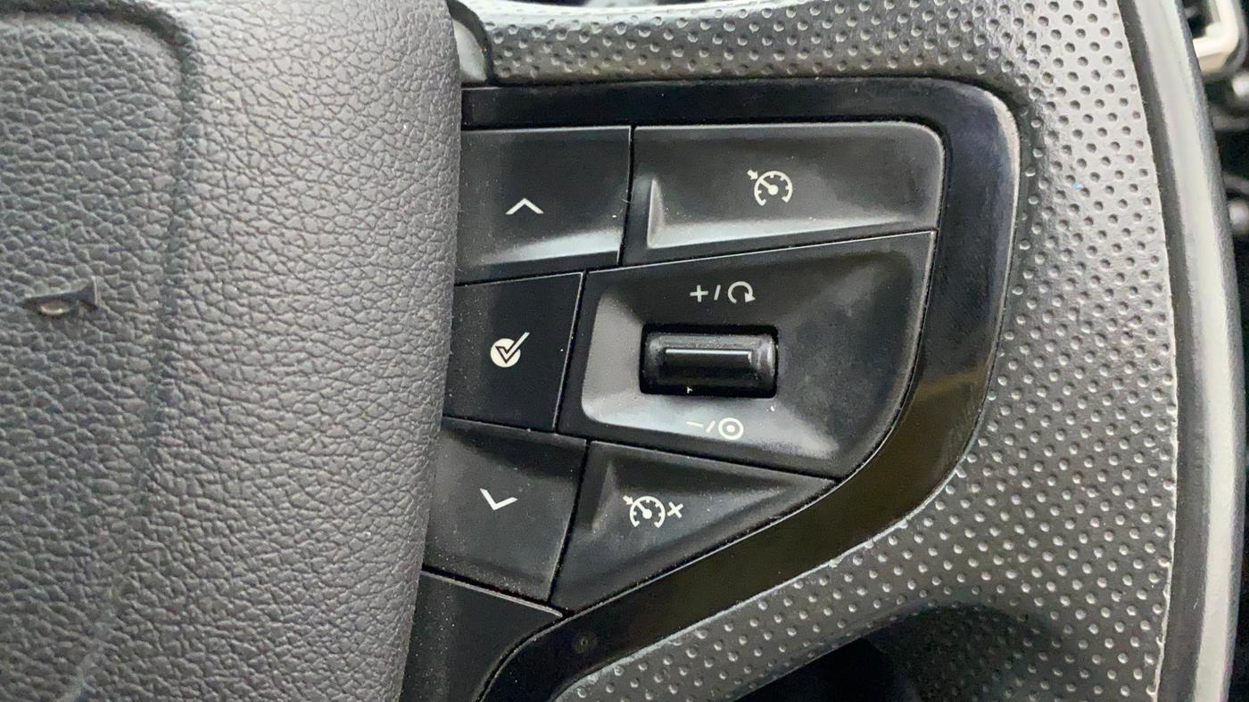 2022 Tata Harrier XZA PLUS 2.0L DARK EDITION, Diesel, Automatic, 24,142 km, Adaptive Cruise Control