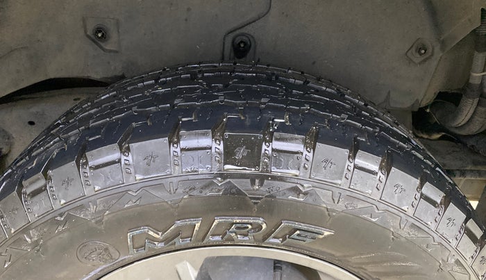 2022 Mahindra Thar LX D AT 4WD HT, Diesel, Automatic, 27,842 km, Left Rear Tyre Tread