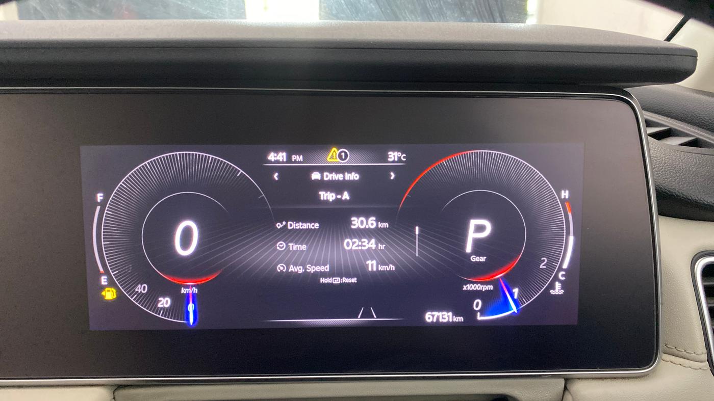 2021 Mahindra XUV700 AX 7 P AT 7 STR, Petrol, Automatic, 66,993 km, Odometer Image