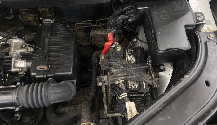 2022 Renault Kiger RXZ MT DUAL TONE, Petrol, Manual, 43,205 km, Engine View - Left