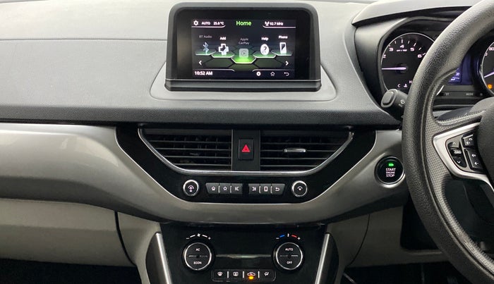 2018 Tata NEXON XZ+ 1.2 DUAL TONE, Petrol, Manual, 43,864 km, Air Conditioner