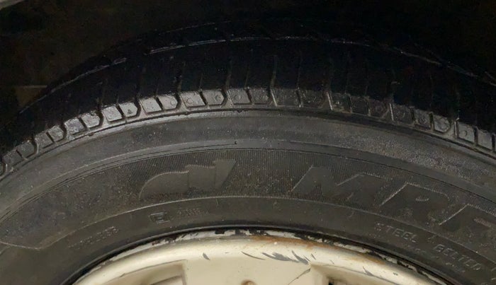 2015 Hyundai i10 MAGNA 1.1, Petrol, Manual, 41,396 km, Left Front Tyre Tread