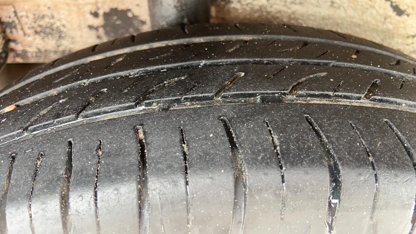 2016 Maruti Celerio VXI AMT, Petrol, Automatic, 1,22,562 km, Right Rear Tyre Tread