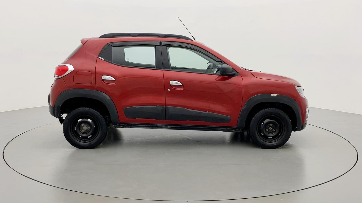 2017 Renault Kwid RXT, Petrol, Manual, 32,531 km, Right Side View