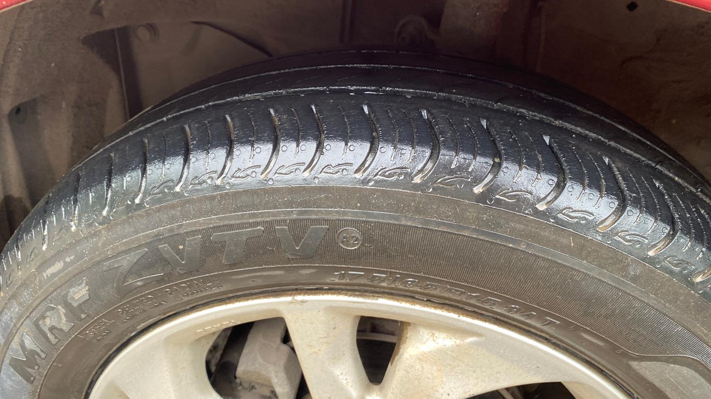 2019 Honda Amaze 1.2L I-VTEC V CVT, Petrol, Automatic, 54,170 km, Left Front Tyre Tread