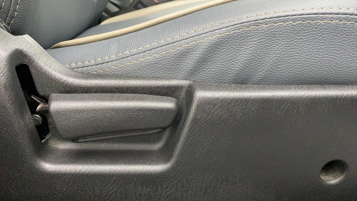 2019 Maruti Alto LXI, Petrol, Manual, 18,278 km, Driver Side Adjustment Panel