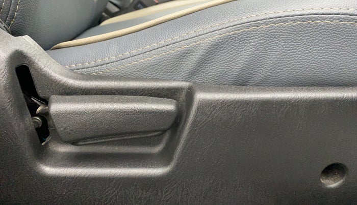 2019 Maruti Alto LXI, Petrol, Manual, 18,278 km, Driver Side Adjustment Panel
