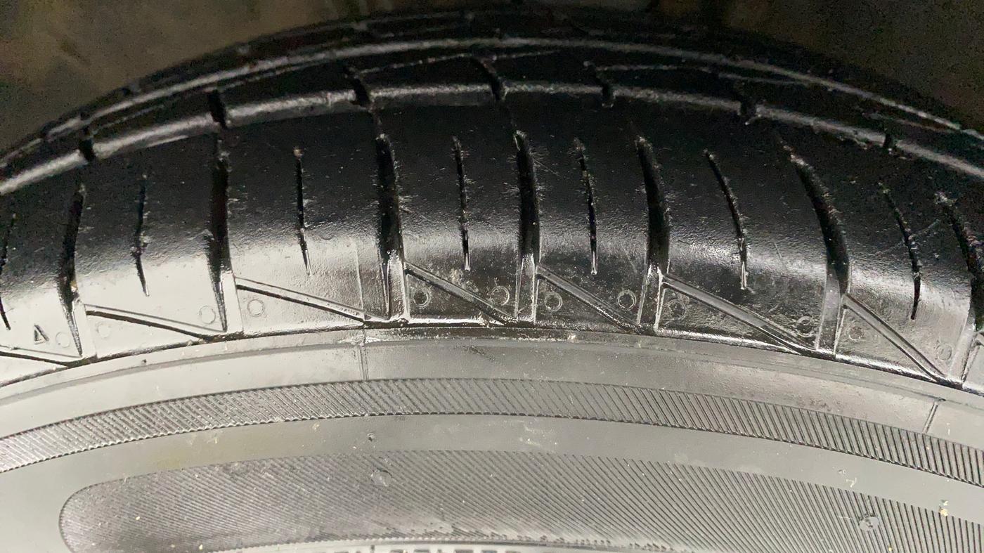 2019 Maruti Alto LXI, Petrol, Manual, 18,278 km, Left Front Tyre Tread