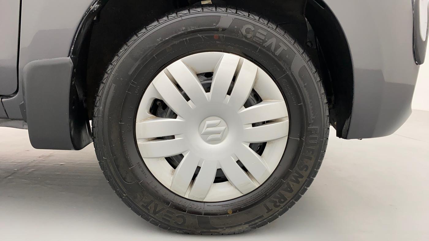 2019 Maruti Alto LXI, Petrol, Manual, 18,278 km, Right Front Wheel