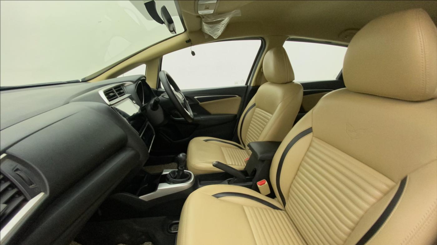 2017 Honda Jazz 1.2L I-VTEC V, Petrol, Manual, 35,228 km, Right Side Front Door Cabin