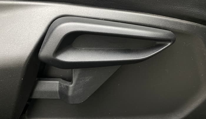 2021 Tata Tiago XZA PLUS PETROL, Petrol, Automatic, 44,287 km, Driver Side Adjustment Panel