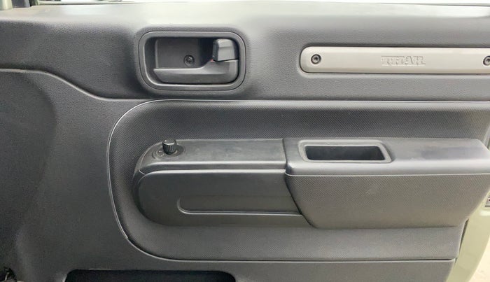 2021 Mahindra Thar LX PETROL HT 4WD AT, Petrol, Automatic, 32,630 km, Driver Side Door Panels Control